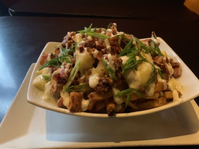 Chicken Bacon ranch Poutine