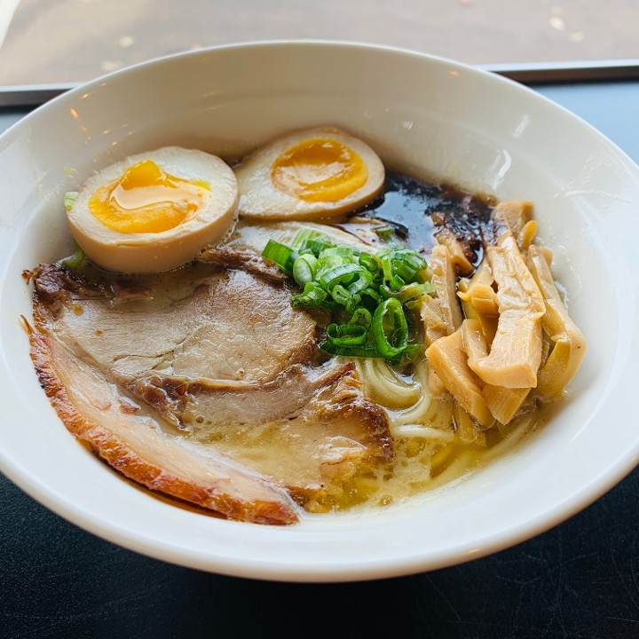 Black Garlic Tonkotsu