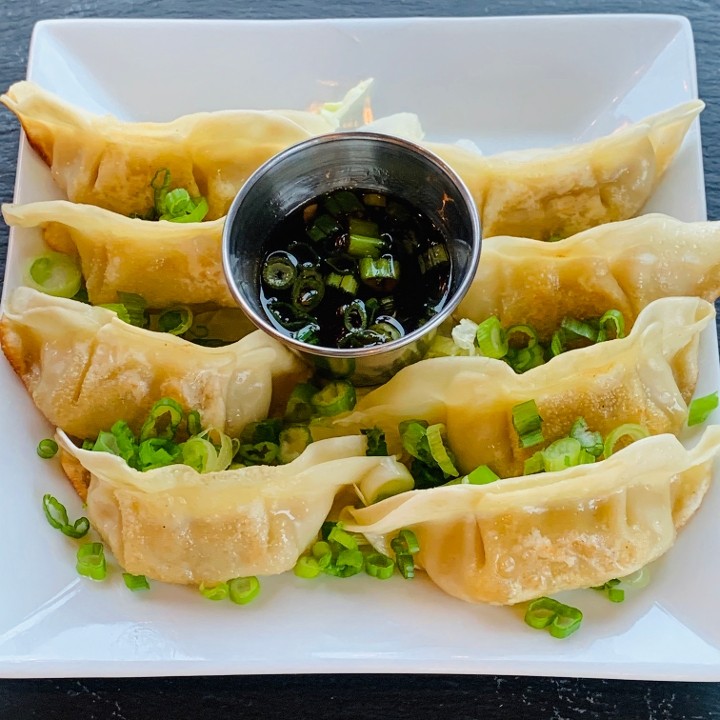 Gyoza (8)