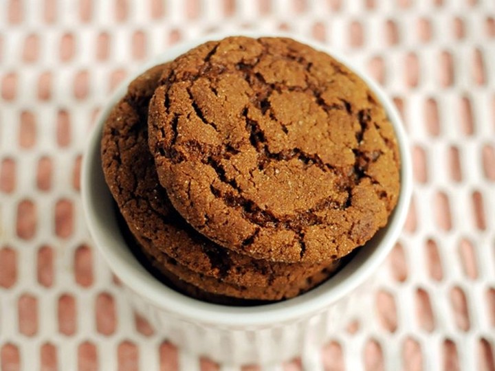 Ginger Molasses Cookie - Organic