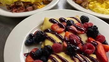 Harvest Cafe & Bakery 1390 Hopmeadow Street