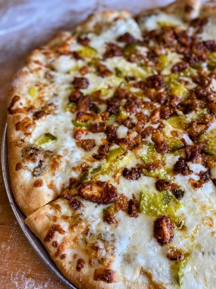 Small Nashville Hot Chicken and Pickles Pizza