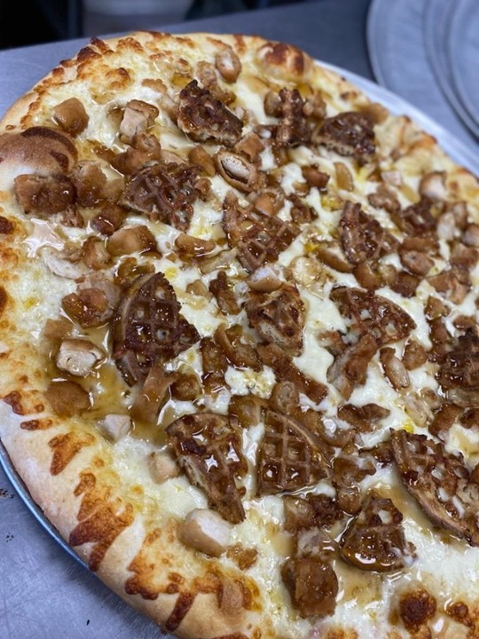 GF Large Chicken and Waffles Pizza