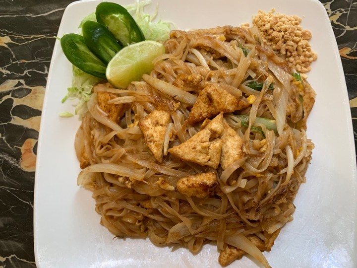 V7. Vegetarian Pad Thai - Pad Thai Chay