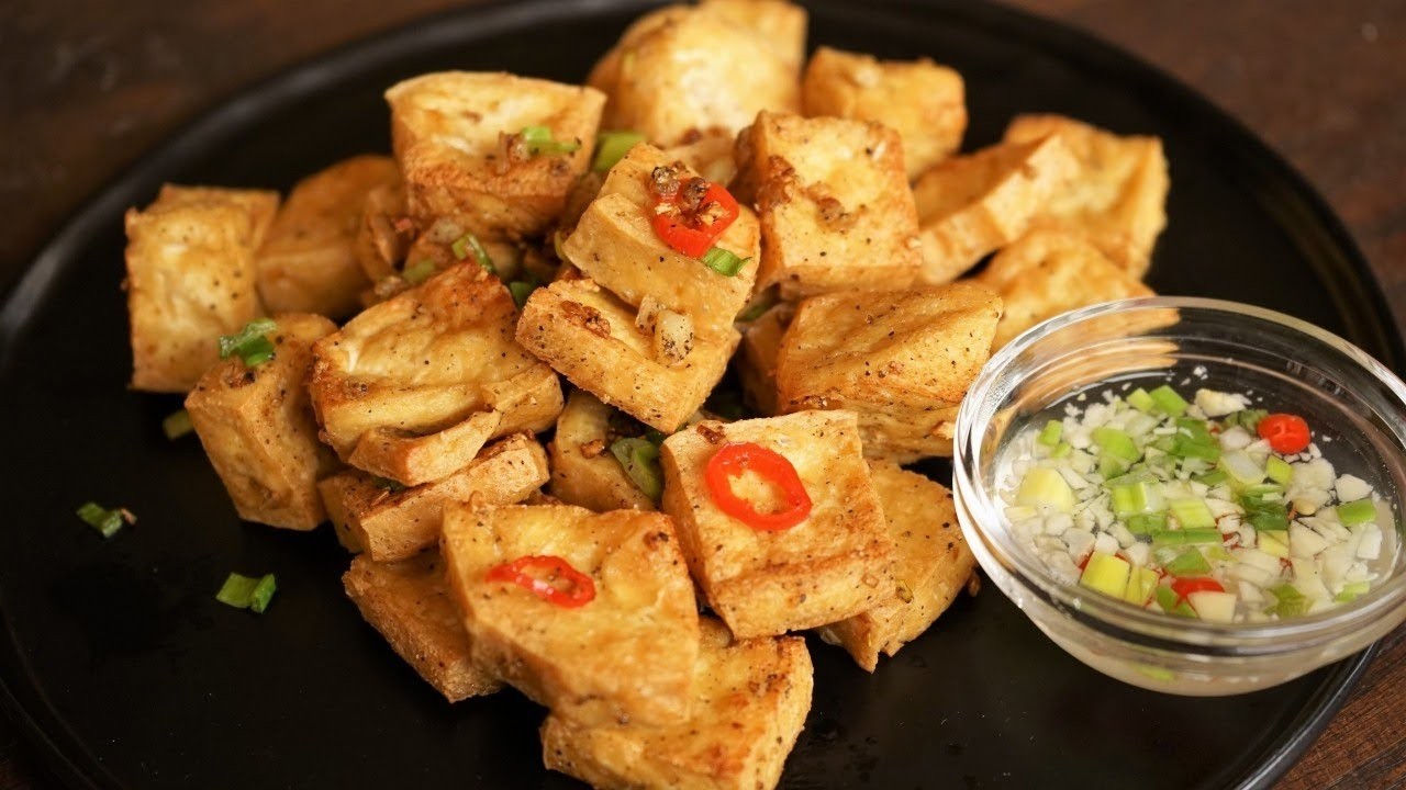 V3. Fried Crispy Tofu - Đau Hu Chien Gion