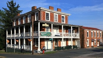 Lafayette Inn & Restaurant