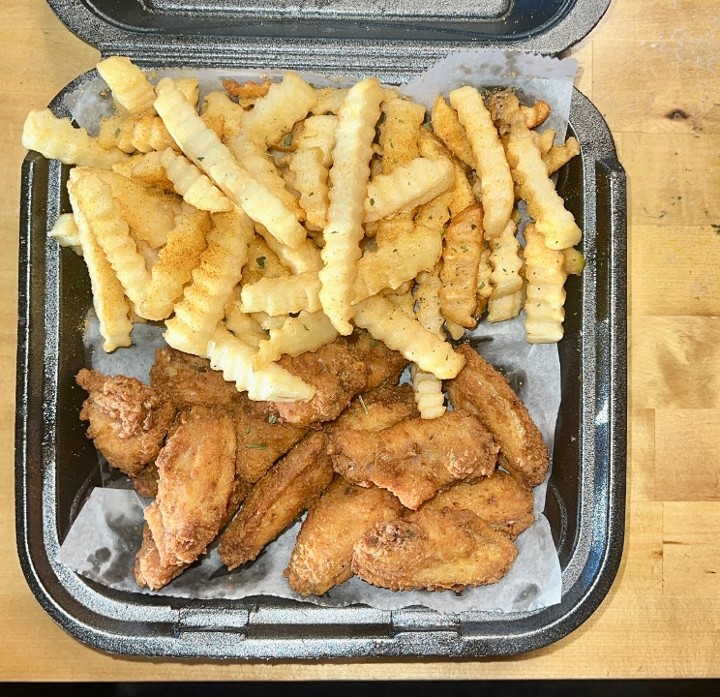 ​D4 - PARTY WINGS DINNER