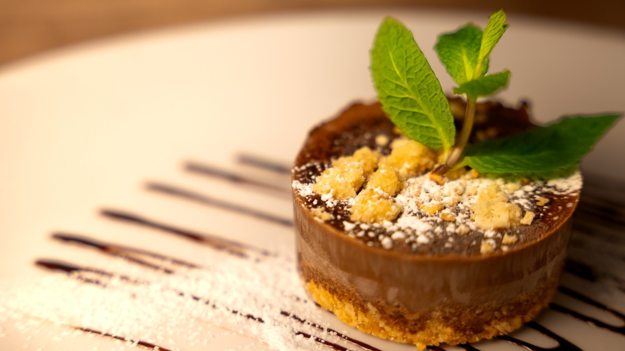 Gianduja Chocolate Shortcake