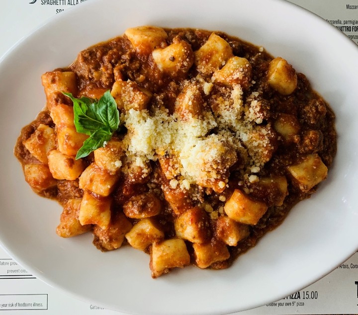 GNOCCHI BOLOGNESE