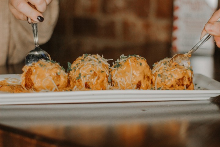 Fried Mac & Cheese Balls