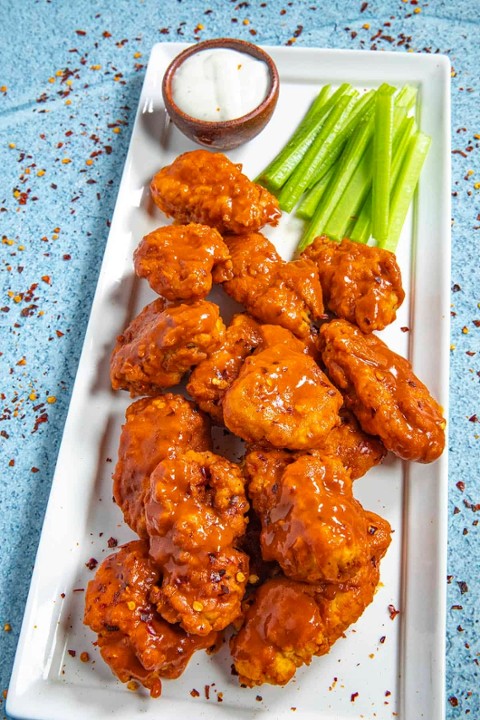 BONELESS WINGS