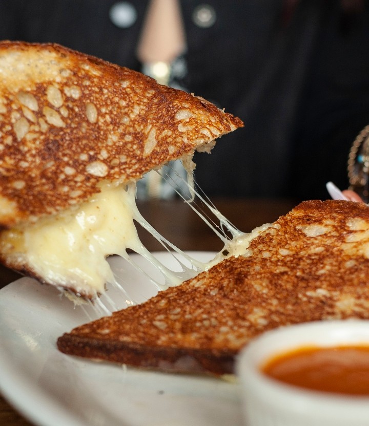 Grilled Cheese (lm)