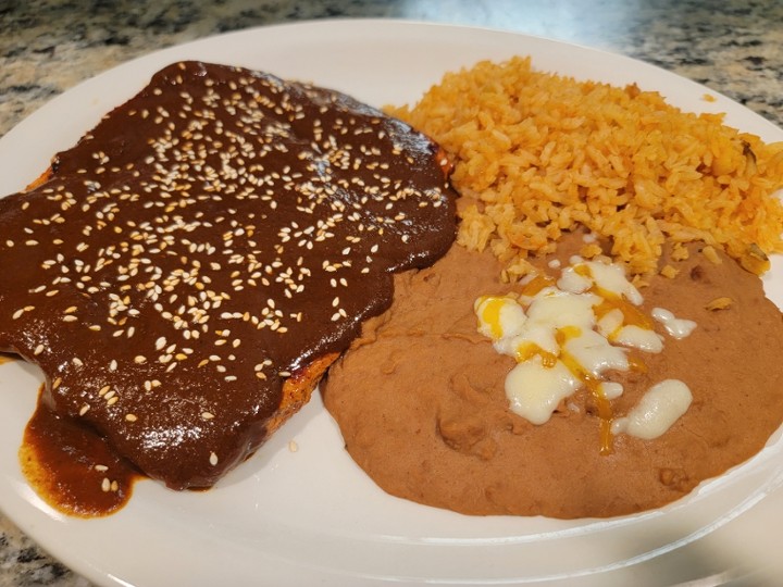 Pollo Con Mole