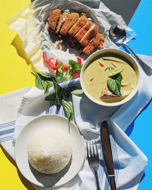 Crispy Chicken with Green Curry