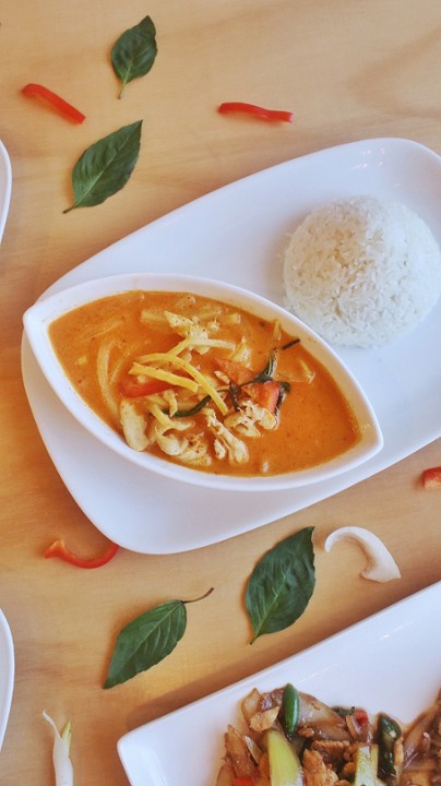 Lunch Red Curry