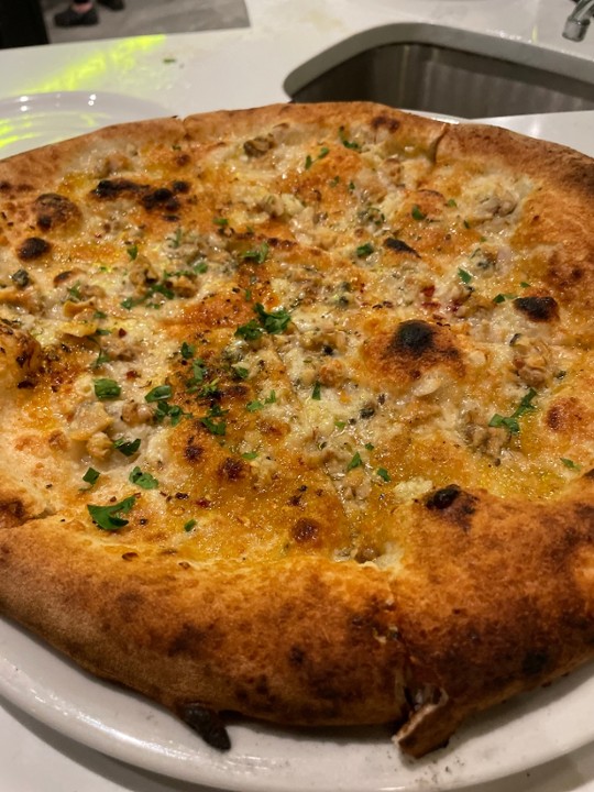 Clam Pizza