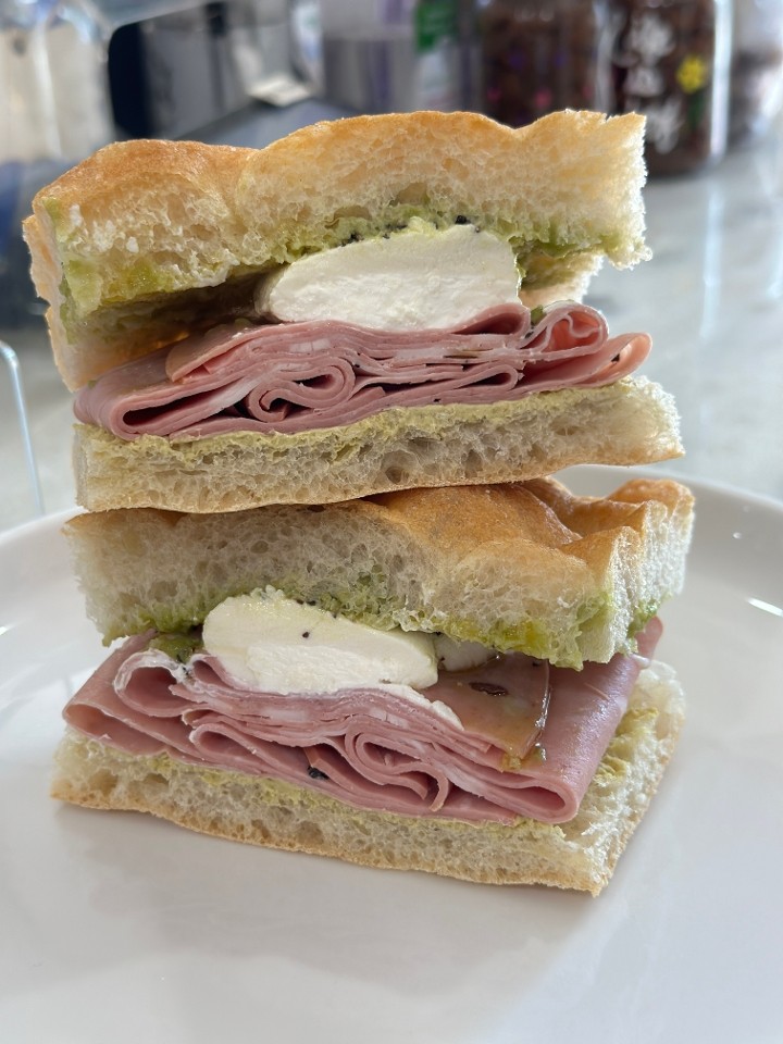 Burnetta Sandwich
