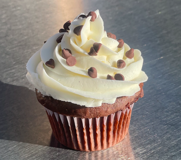 Double Chocolate Chip Cupcake