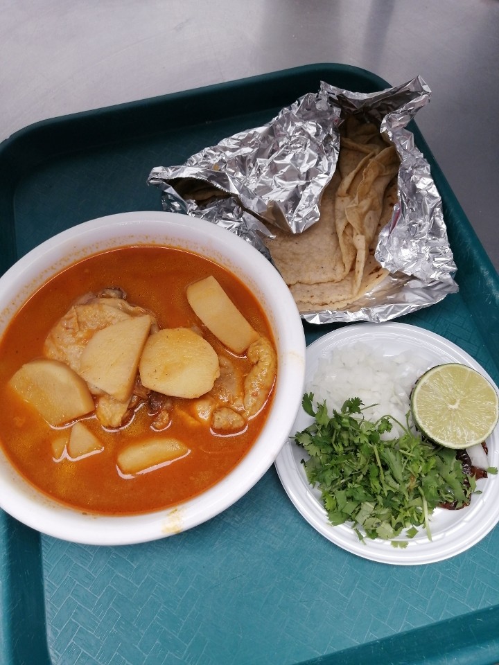 Caldo de Pollo