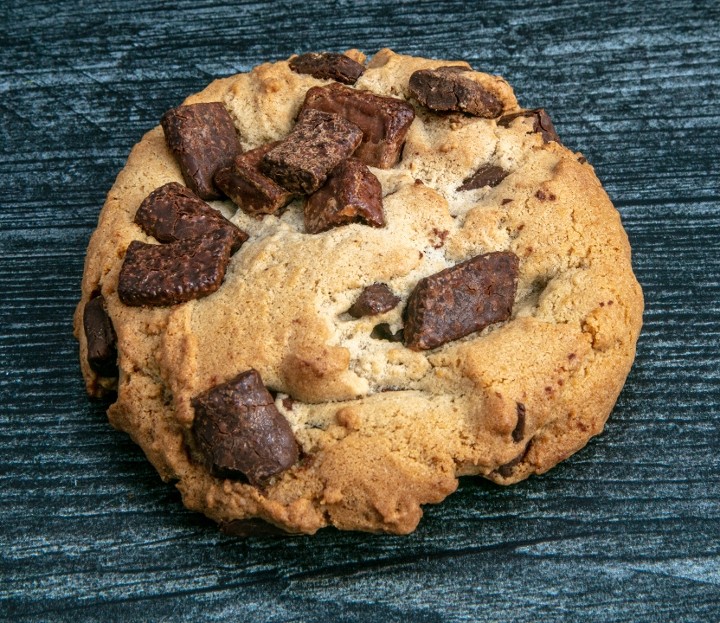 Chocolate Chip Cookie