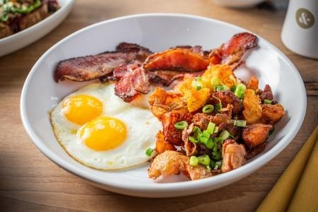 Old Mil Breakfast