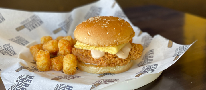 Cheesy Egg Chicken Sandwich with Tater Tots