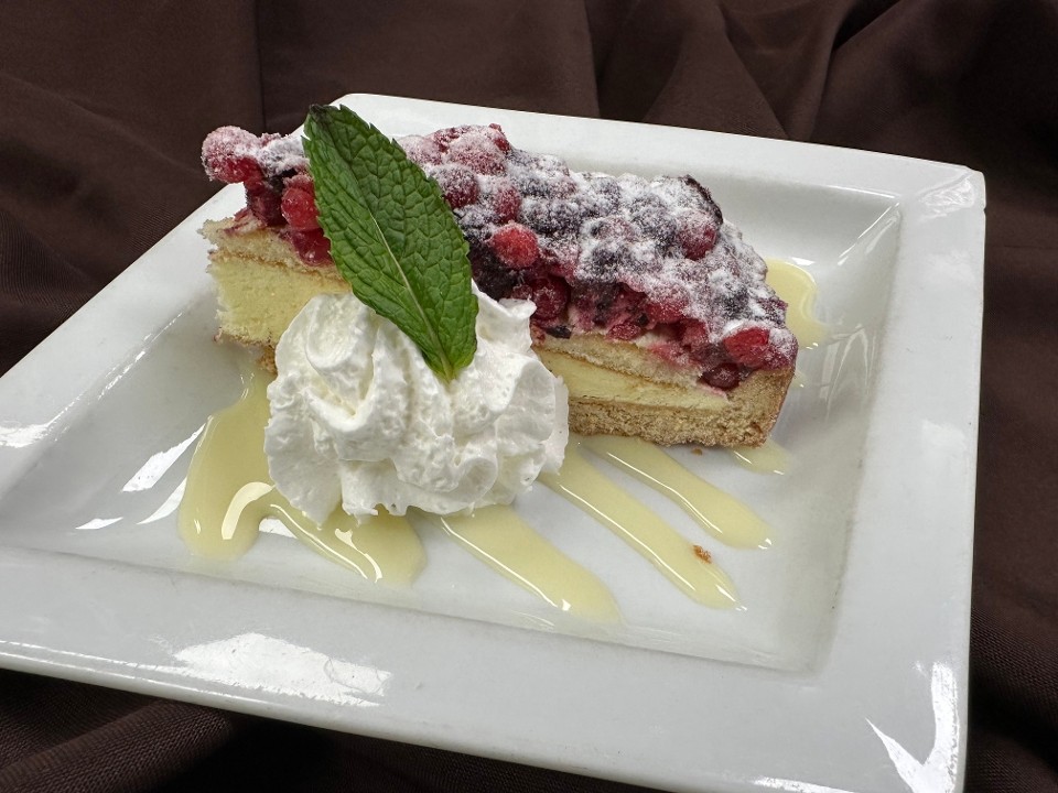 Du Jour - Strawberry Shortcake Cake