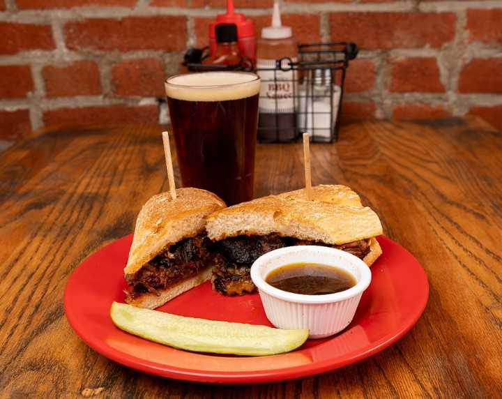 Bob's Burnt End French Dip