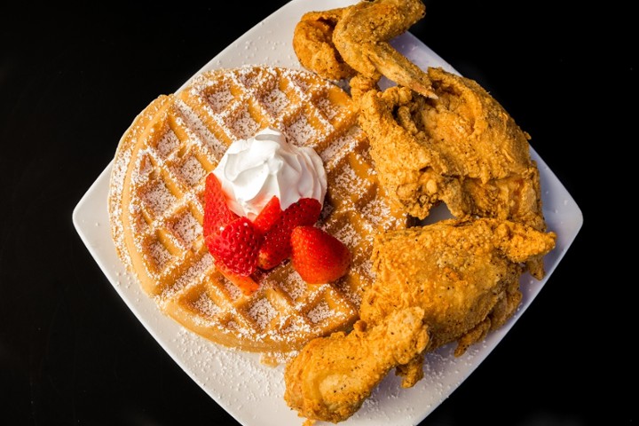 Fried Chicken and Waffle