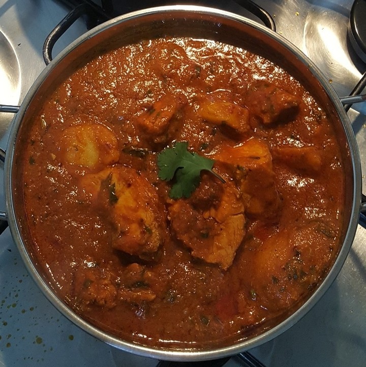spicy chicken vindaloo