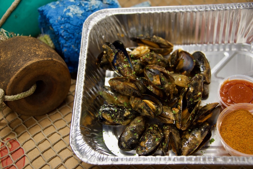 1 Lb. Mussels