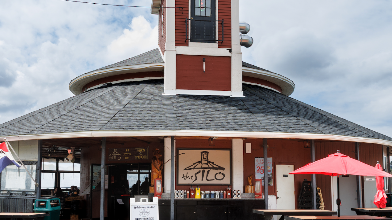 Silo Restaurant 115 N Water Street
