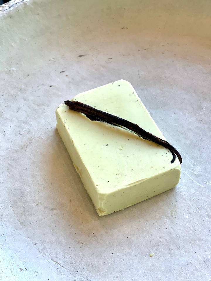 chestnut almond roll