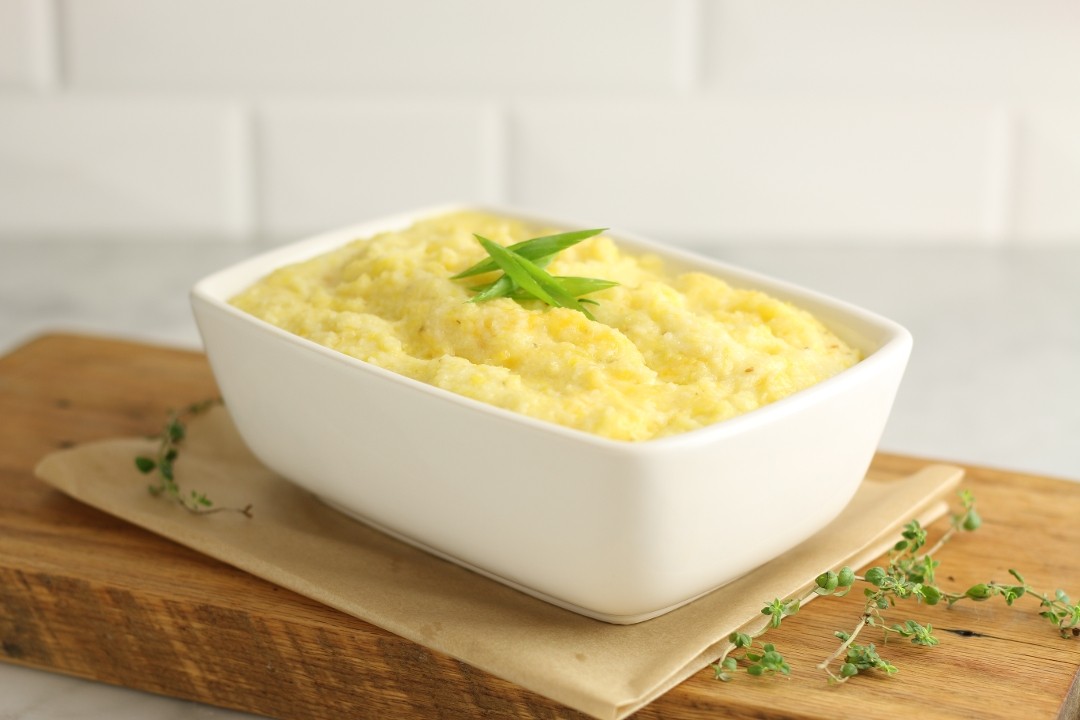 Baked Cheese Grits (Family)