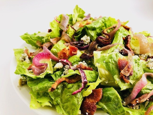 Bacon and Blue Salad (Half Size)