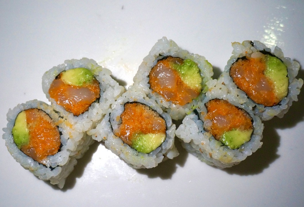 Spicy Scallop & Avocado Roll