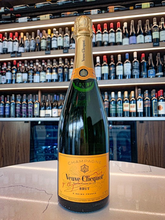 Veuve Clicquot Champagne