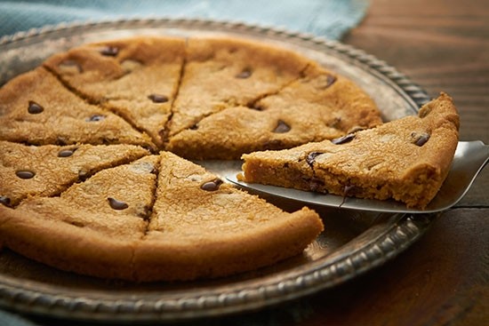 Large 8" Chocolate Cookie Pie