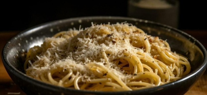 Spaghetti Cacio e Pepe