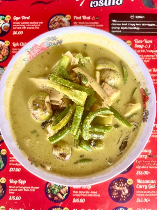 V26 Green Curry with jasmine rice