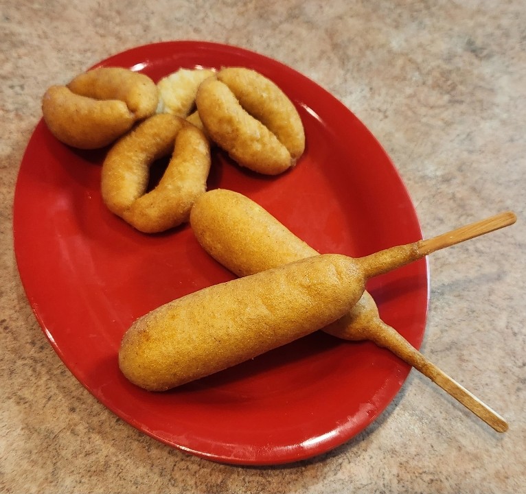 2 Corn Dogs Lunch
