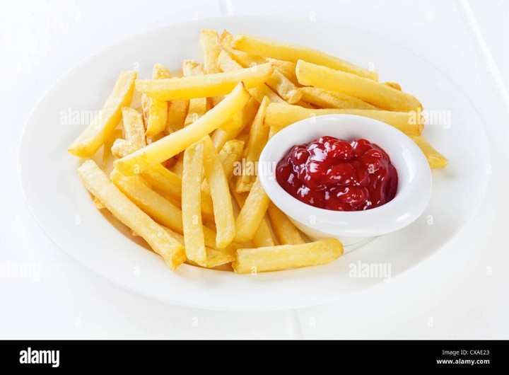 Fries w. choice of sauce