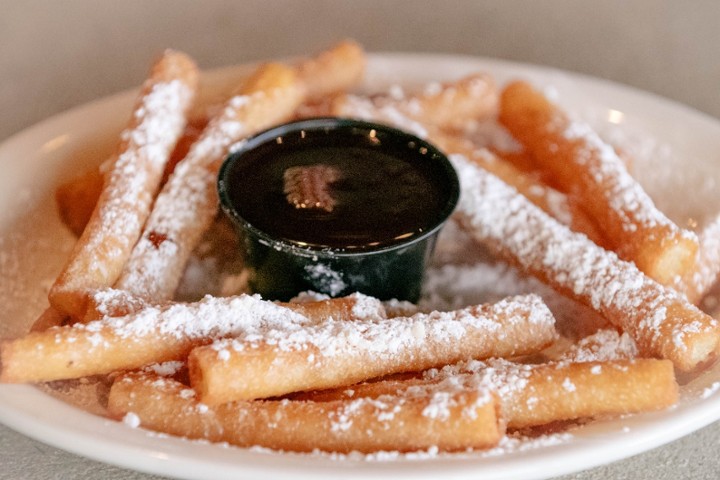 FUNNEL CAKE FRIES