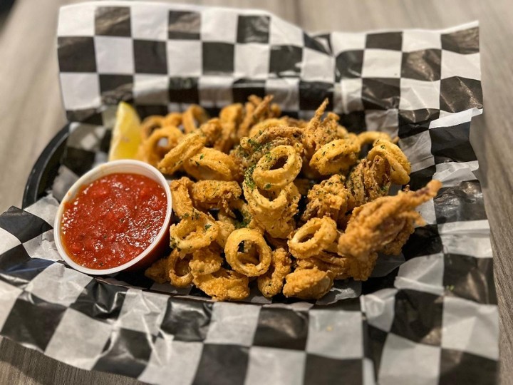 CRISPY CALAMARI