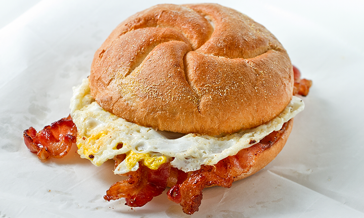 BACON & EGG SANDWICH