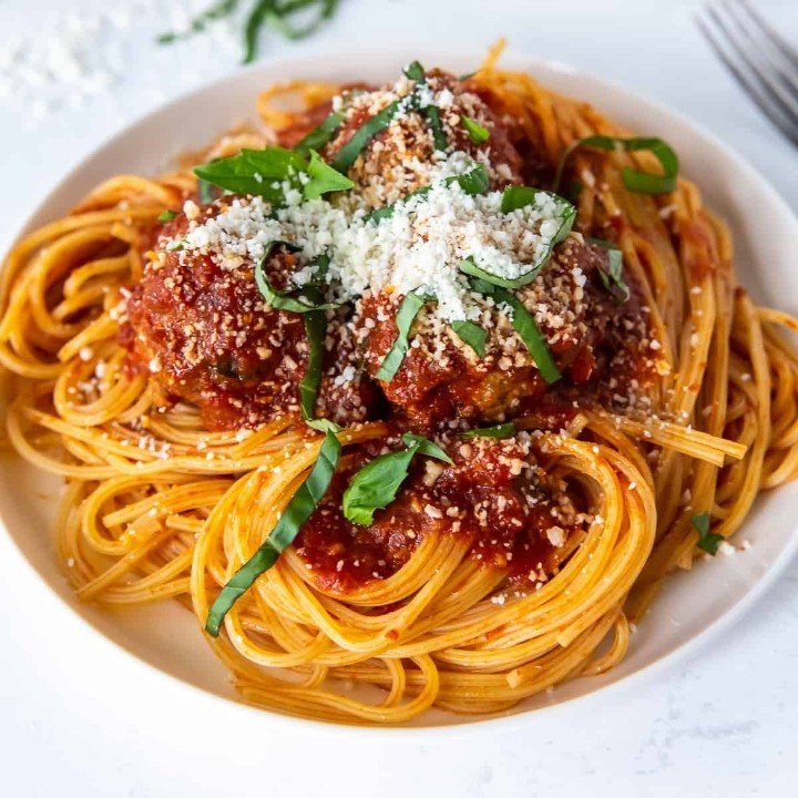 Spaghetti & Meatballs