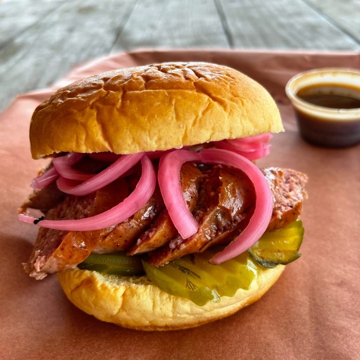 TO-GO Sliced Sausage Sandwich