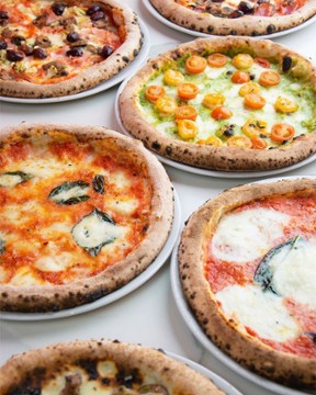Pomo Pizzeria Pomo Village