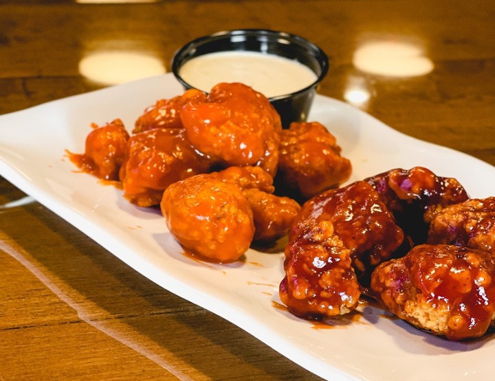 15 Smoked Boneless Wings