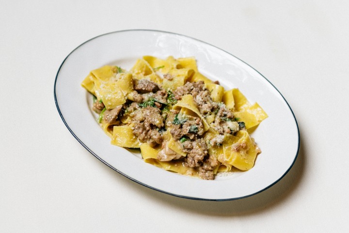 Pappardelle Con Salsiccia